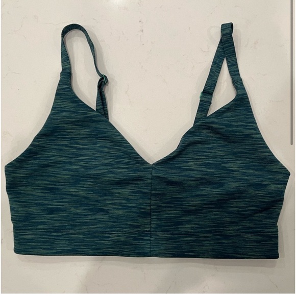 Outdoor Voices Green Flow Freeform Bralette Sports Bra - Picture 2 of 6